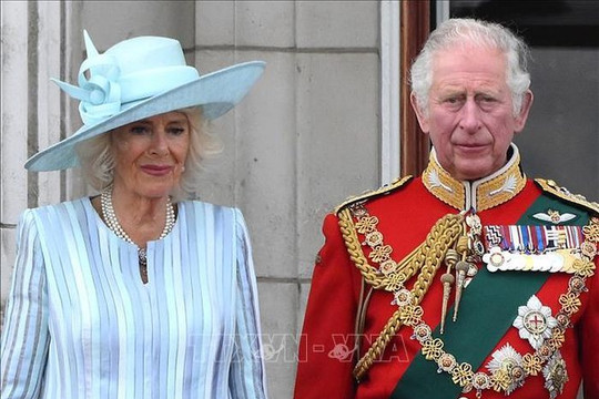 Vua Charles III bắt đầu chuyến công du Đức